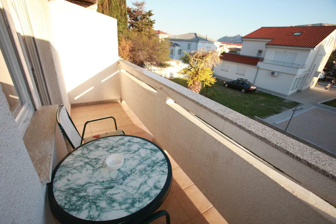 Rooms & Apartment Albina Baska  Exterior photo