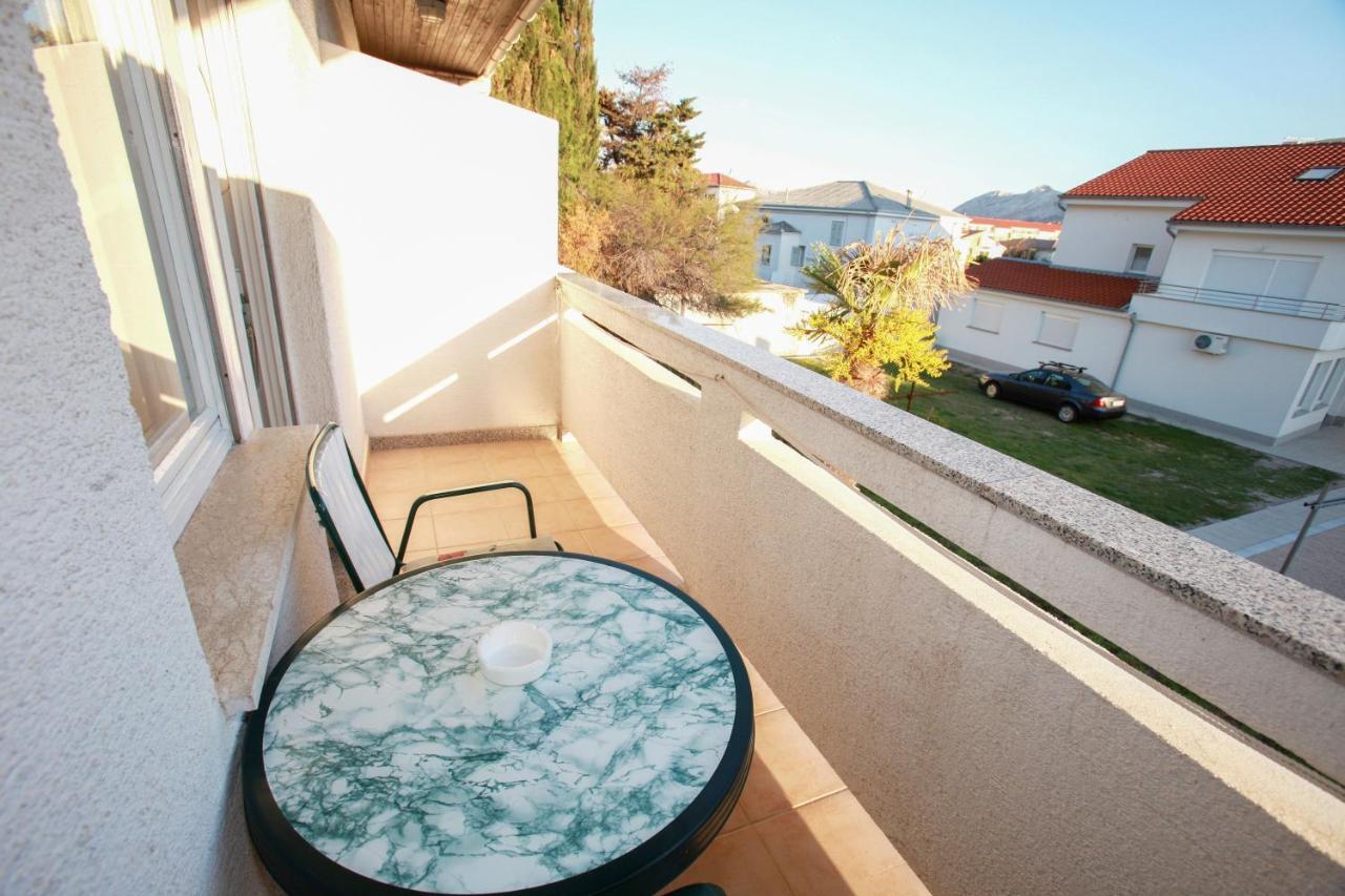 Rooms & Apartment Albina Baska  Exterior photo