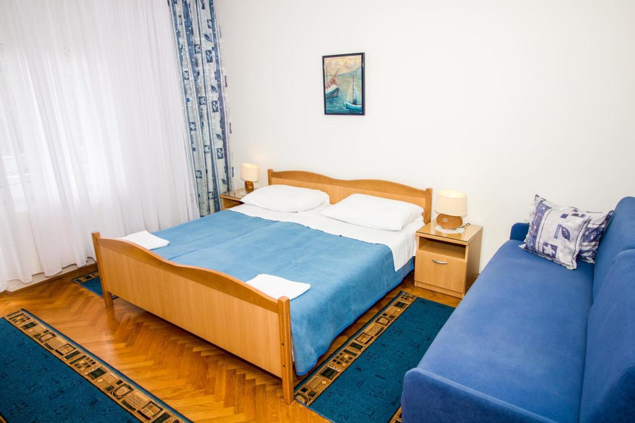 Rooms & Apartment Albina Baska  Exterior photo