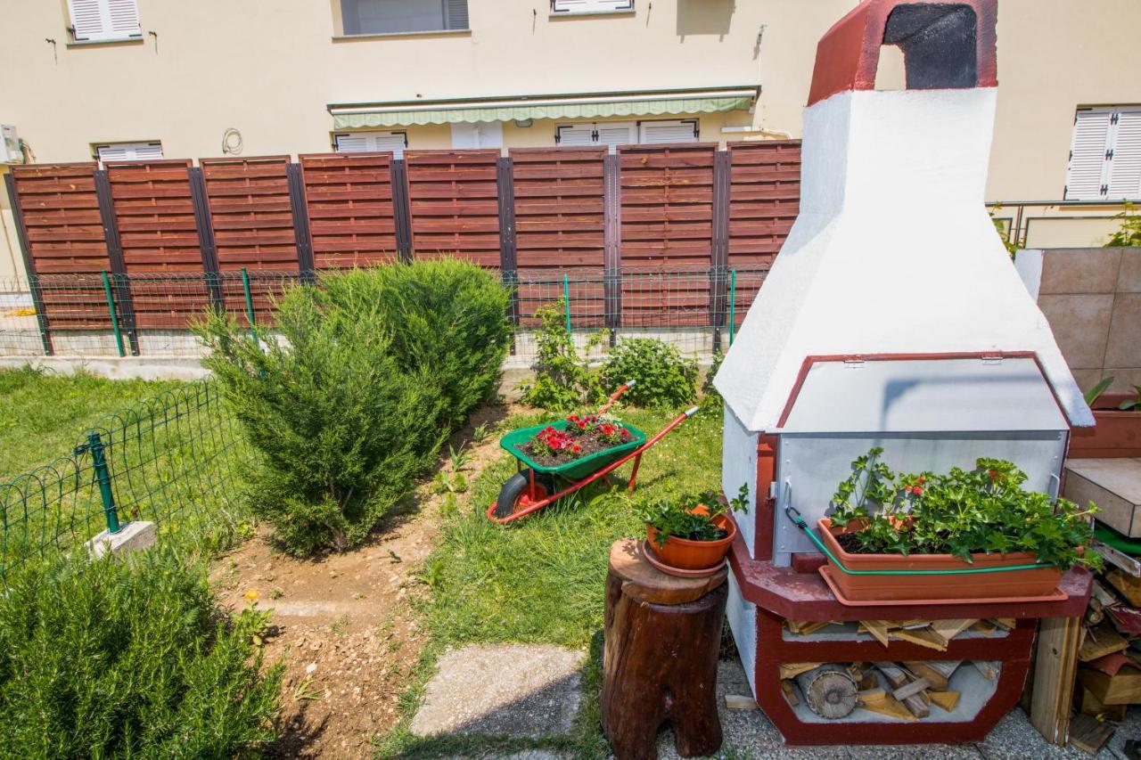 Rooms & Apartment Albina Baska  Exterior photo