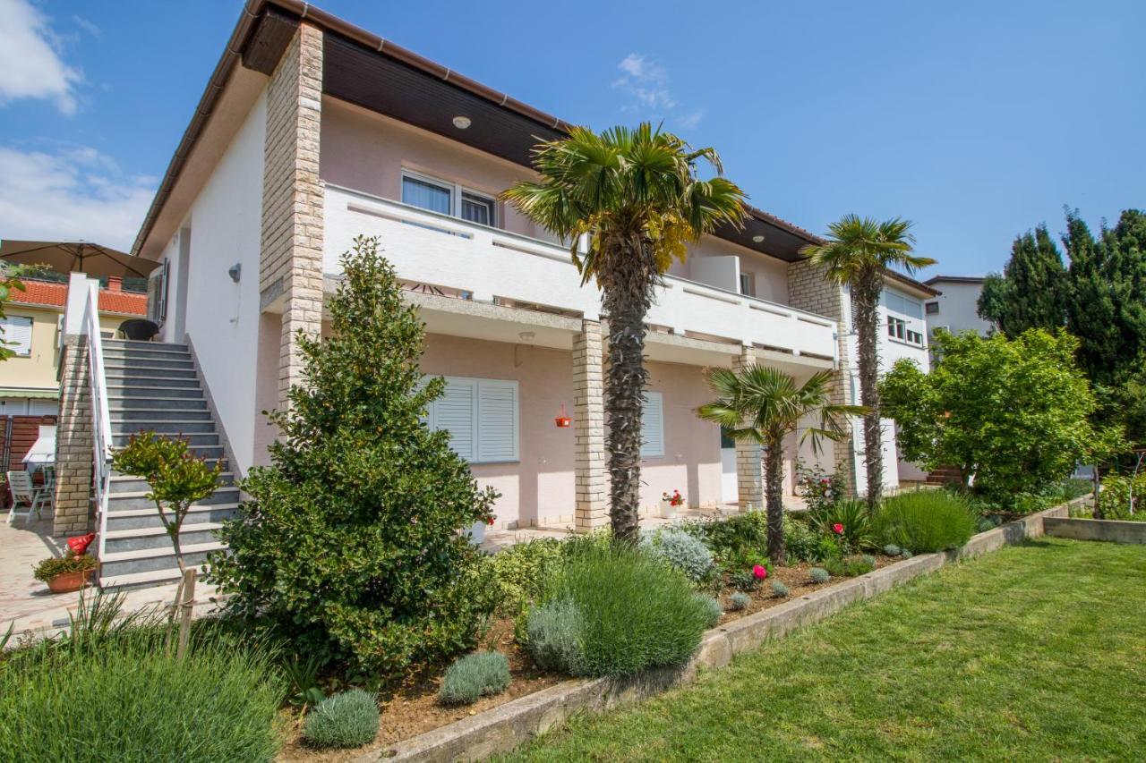 Rooms & Apartment Albina Baska  Exterior photo